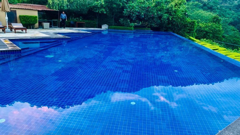 Aloha Serenity Apartments Rishikesh Bagian luar foto
