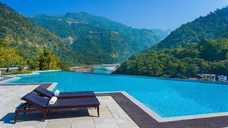 Aloha Serenity Apartments Rishikesh Bagian luar foto