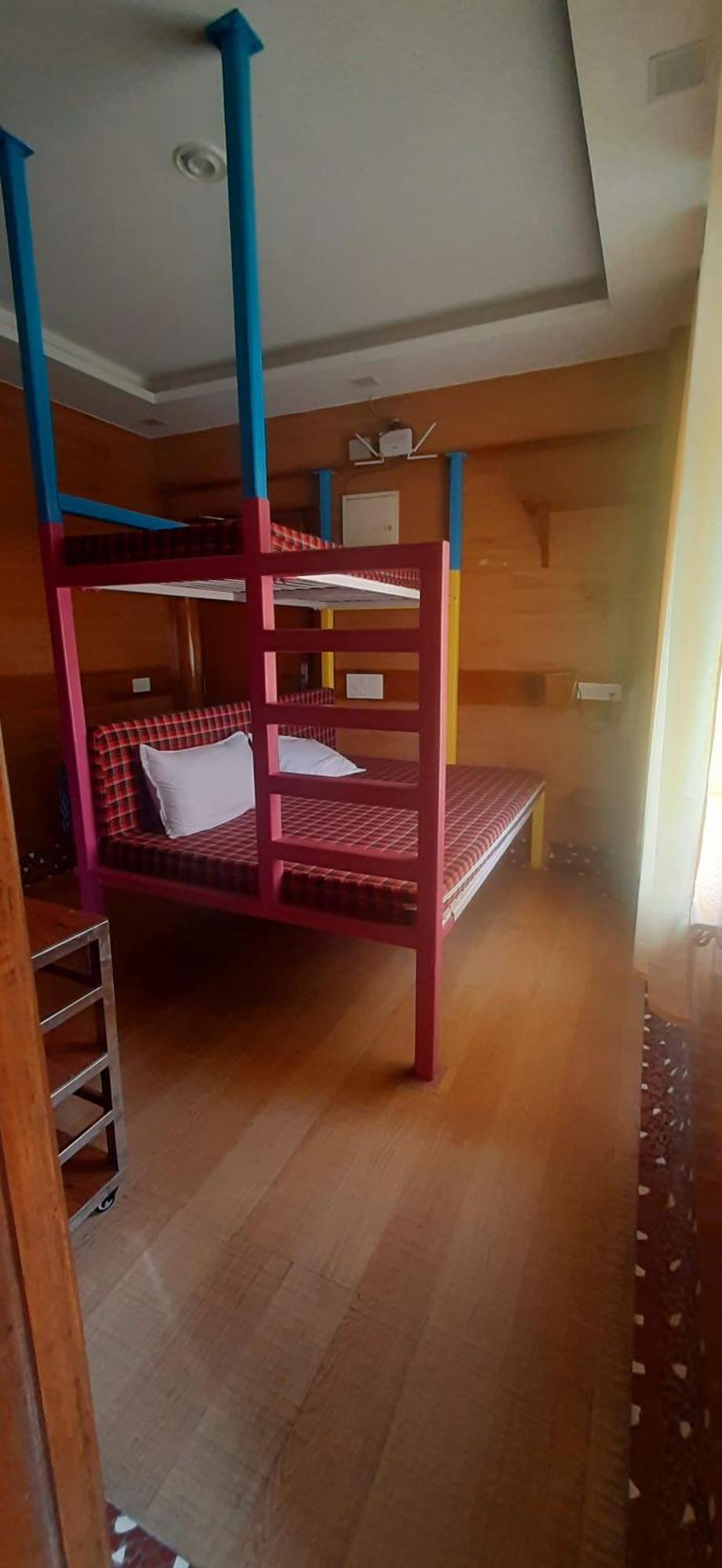 Aloha Serenity Apartments Rishikesh Ruang foto