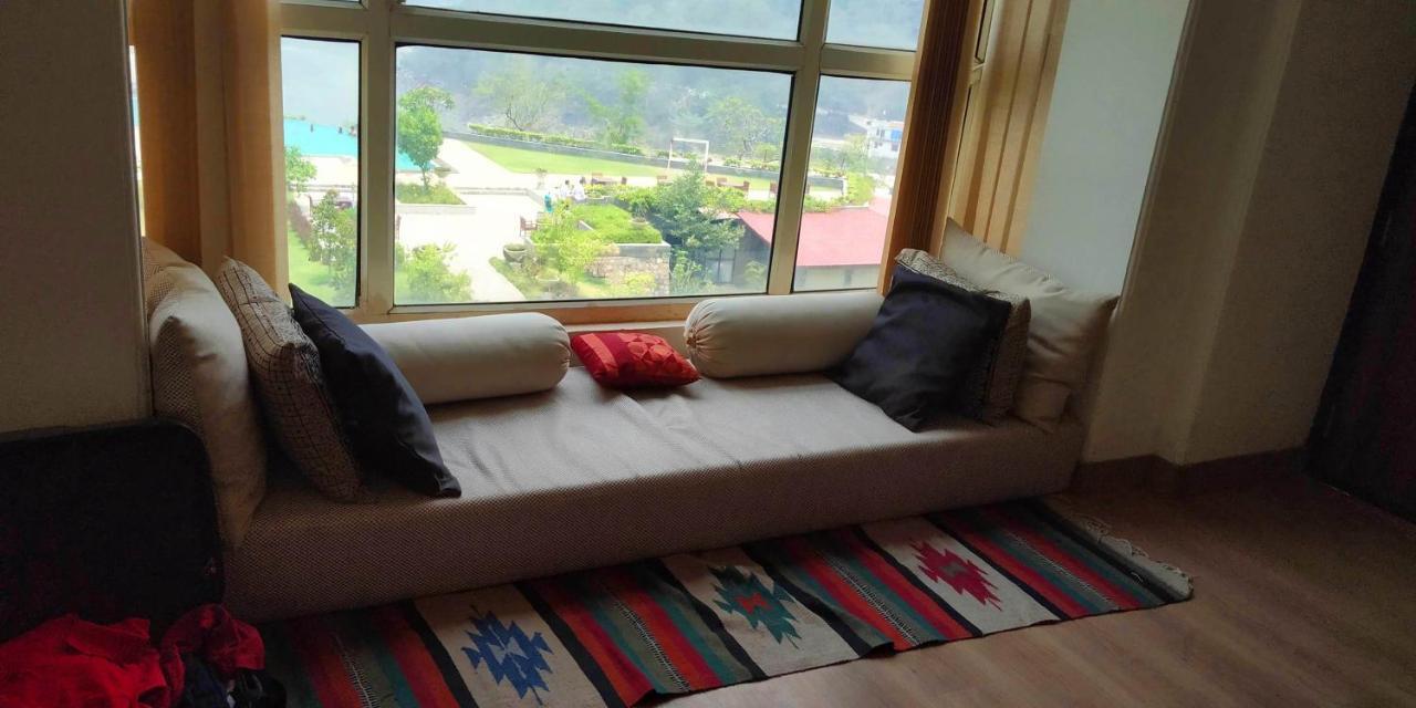 Aloha Serenity Apartments Rishikesh Bagian luar foto