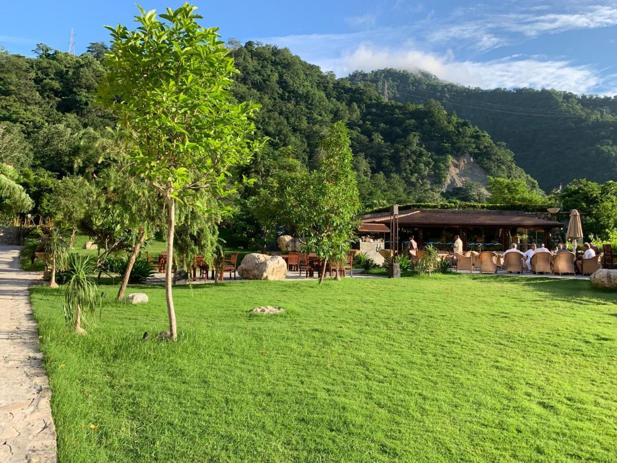 Aloha Serenity Apartments Rishikesh Bagian luar foto